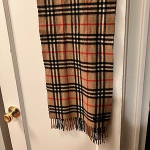 Burberry Scarf-Cashmere